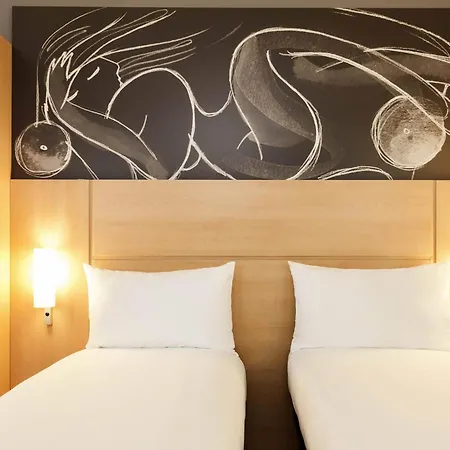 Ibis Edinburgh Centre South Bridge - Royal Mile-2